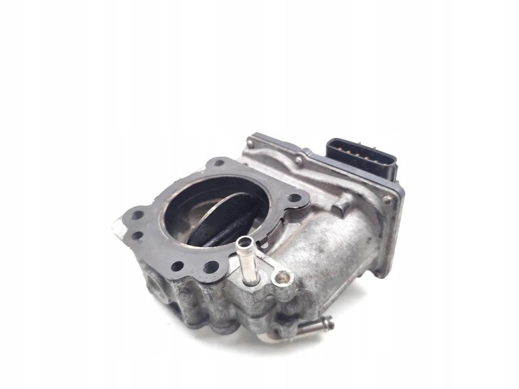 фото №13, Toyota hilux дроссельная заслонка электрическая 2.8 d 4wd дизель 150kw 204 hp 2021