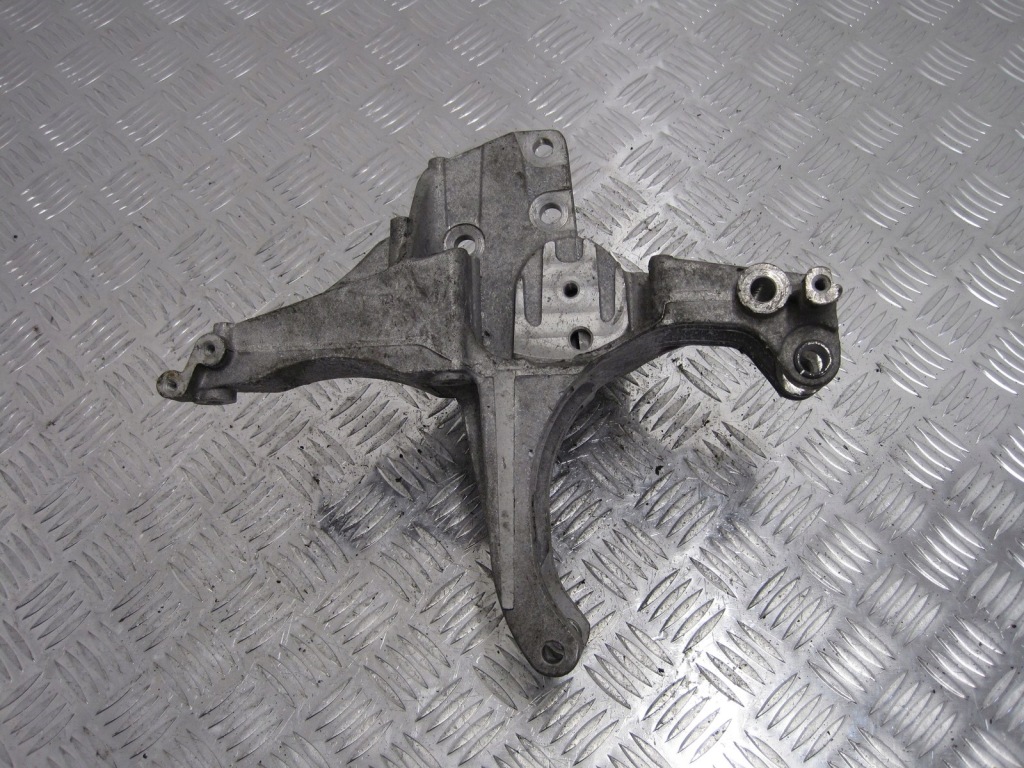 Купити Кронштейн кронштейн генератора jeep compass 1.4it