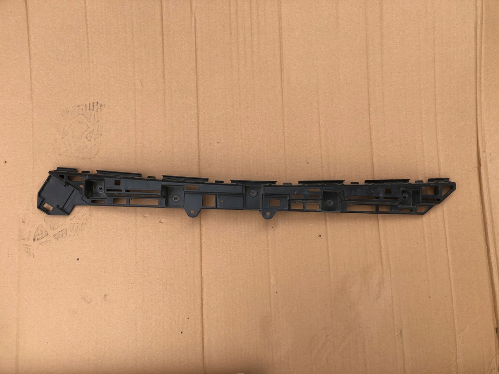 фото №1, Opel astra j 4 напрямна бампера