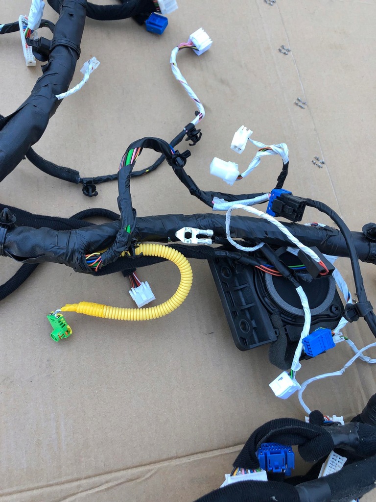 фото №10, Hyundai i30n i30 iii n lift 2020- джгут електропроводка pod панель