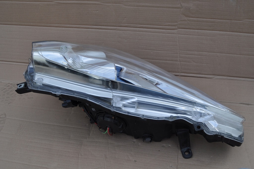 фото №8, Nissan leaf i лампа левая перед передняя full led 26060-3nl5a
