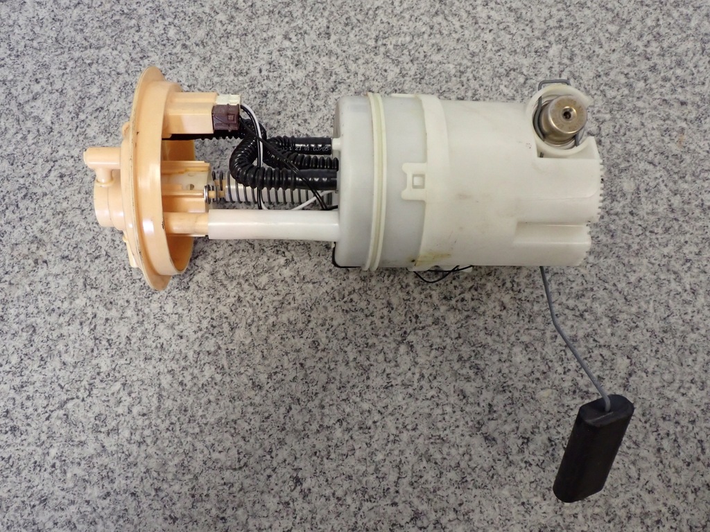 фото №7, Colt 04-09 датчик уровня топлива насос поплавок