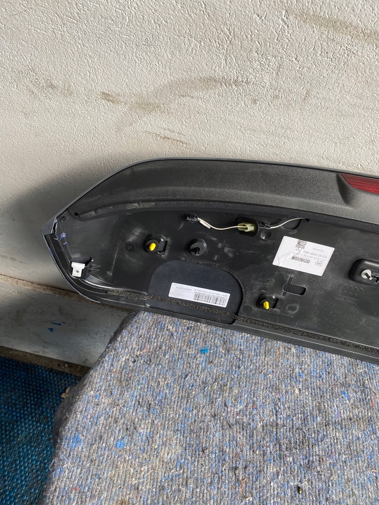 фото №6, Спойлер крышки спойлер задняя audi q3 8u0827933