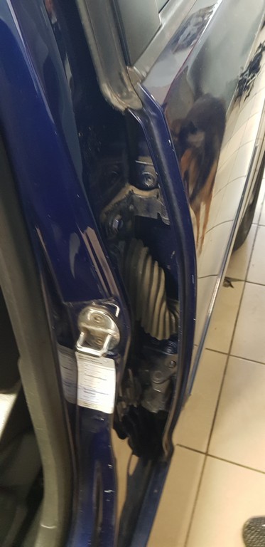 фото №9, Петля двері перед задня vw polo 9n lift версія 5d