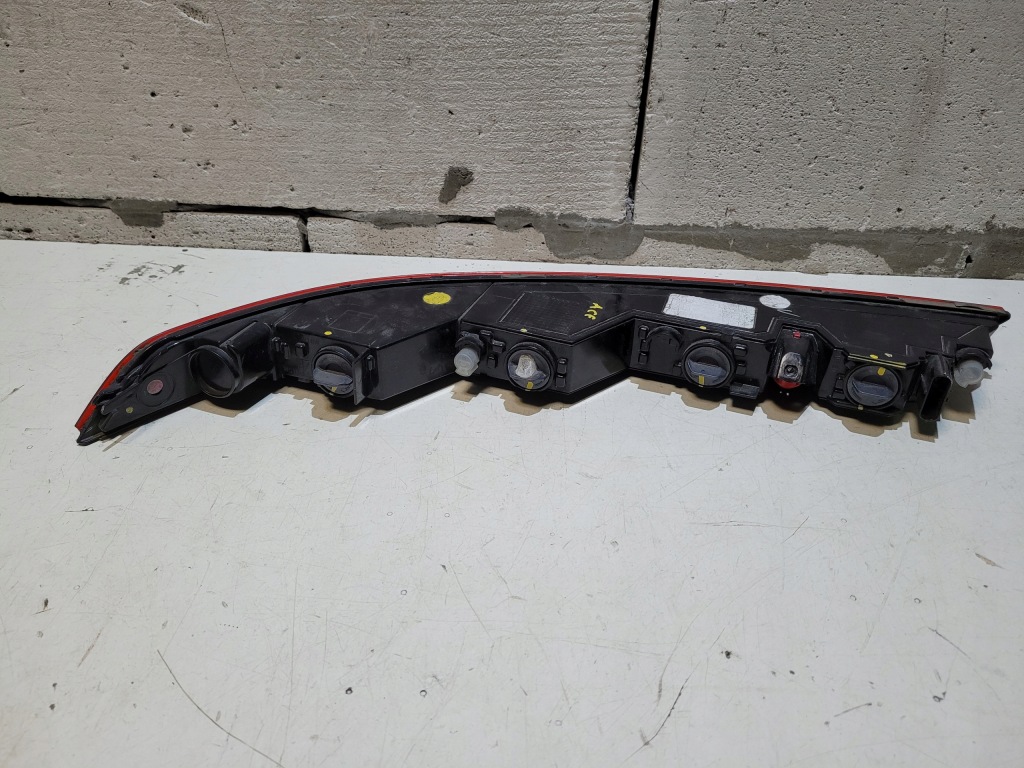 Лампа w бампер правый задняя audi q5 ii с Разборки