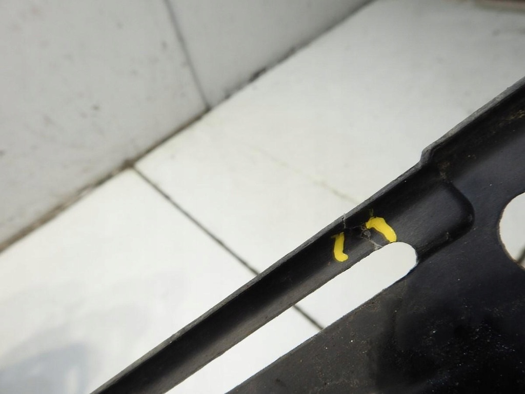 фото №8, Захист підвіска ліва mercedes r w251 a2516190138