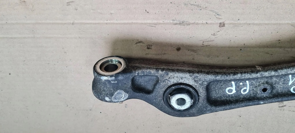 фото №8, A4 b9 8w важіль правий перед передній 8w0407156a a5 8w