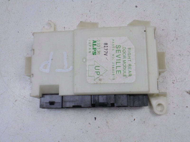 фото №1, Cadillac seville v модуль дверь задняя правый 25690811