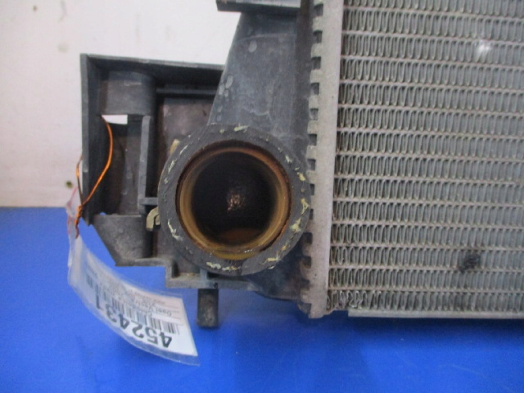 Opel vectra c 2.0dti y20dth радиатор воды оригинал 24418343 valeo в Украине