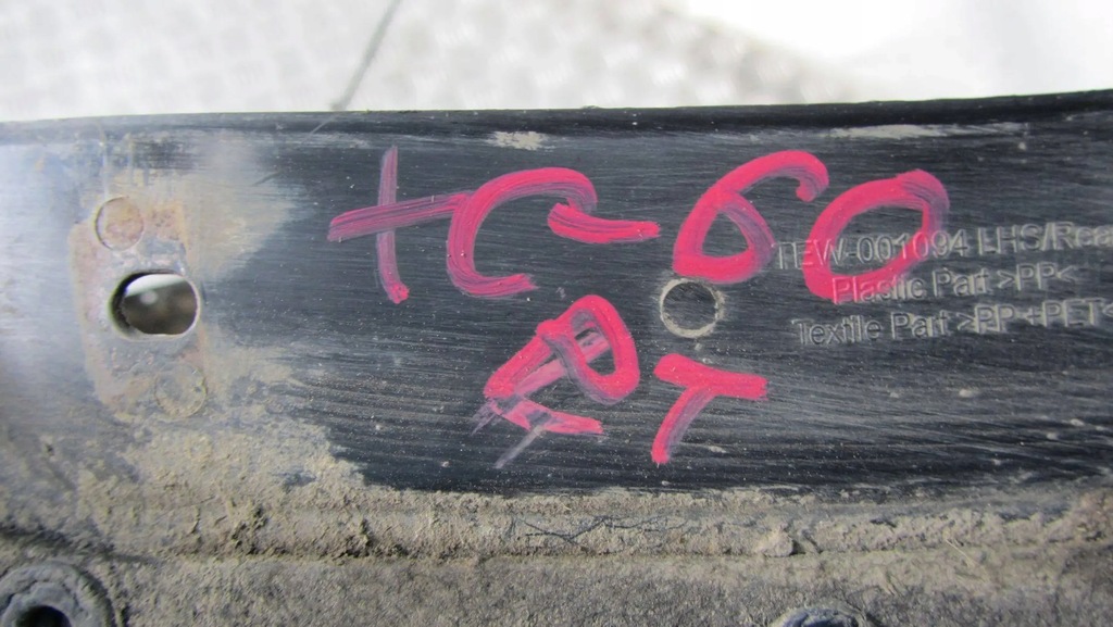 фото №6, Volvo xc60 подкрылок левая задняя задние 08-13