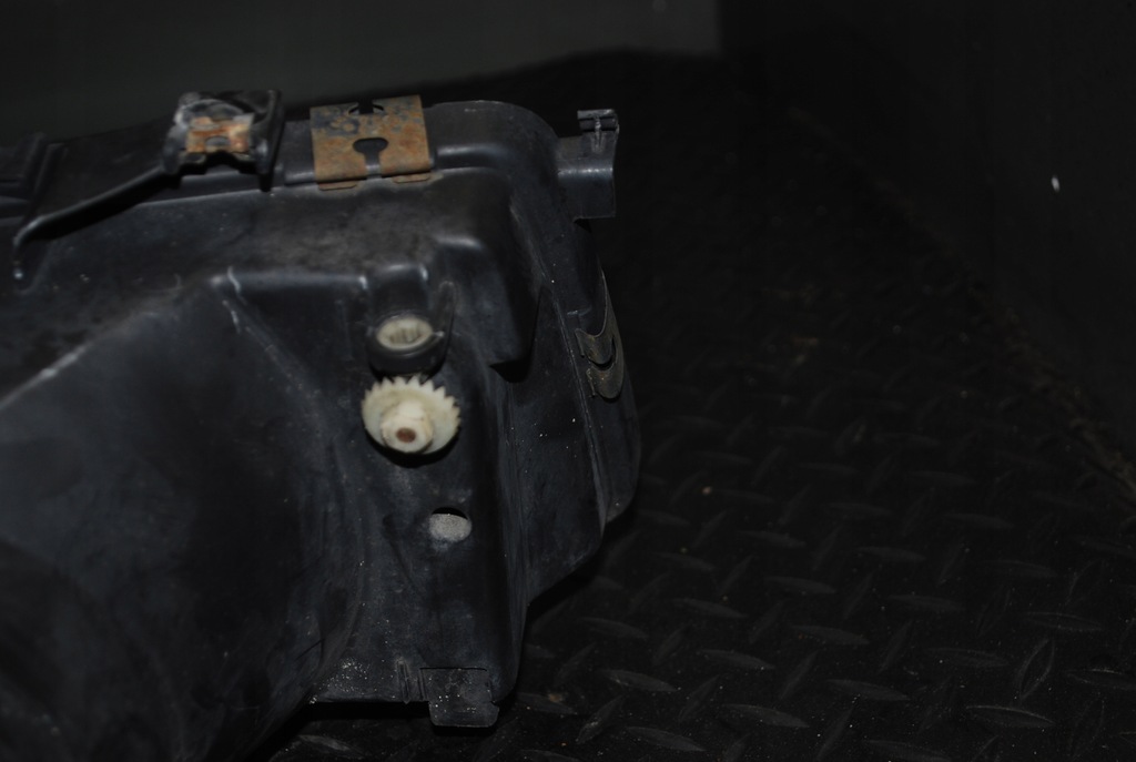 фото №15, Лампа фара лівий перед audi 80 b3 893941003a