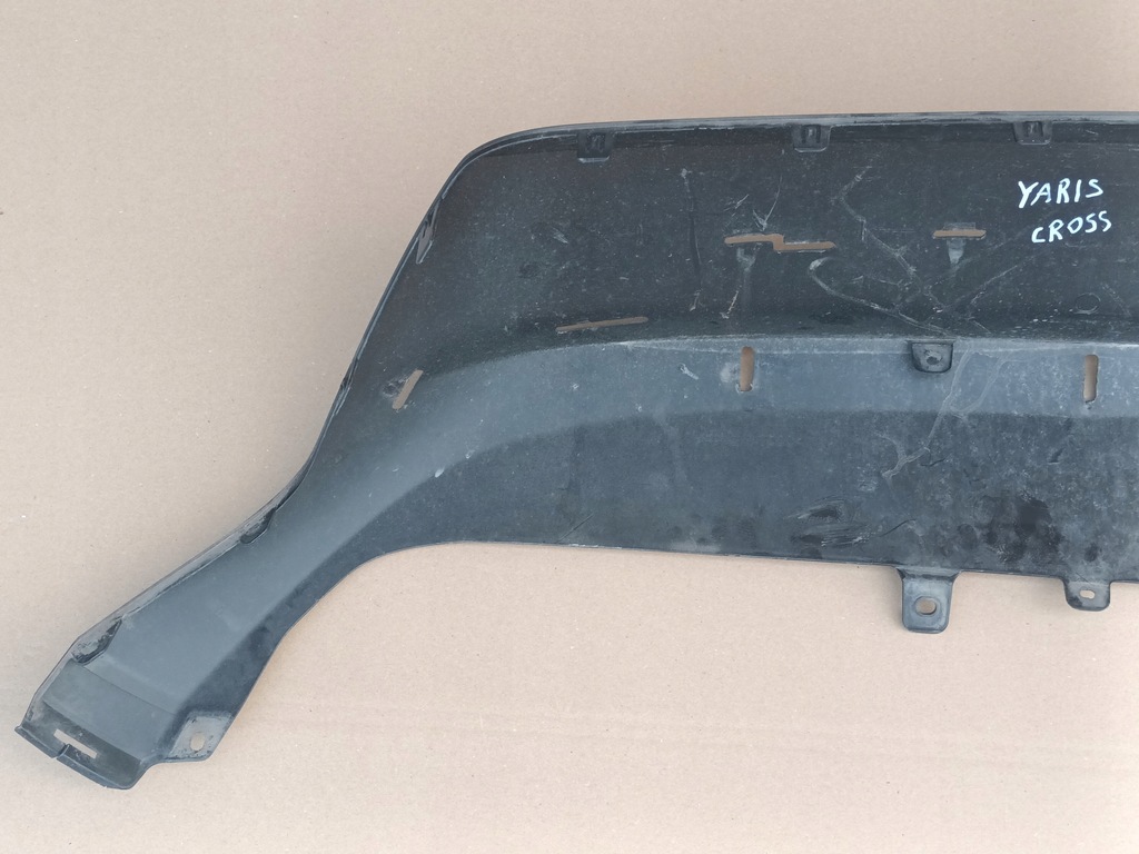 фото №8, Спойлер pod бампер задний toyota yaris cross накладка накладка-спойлер