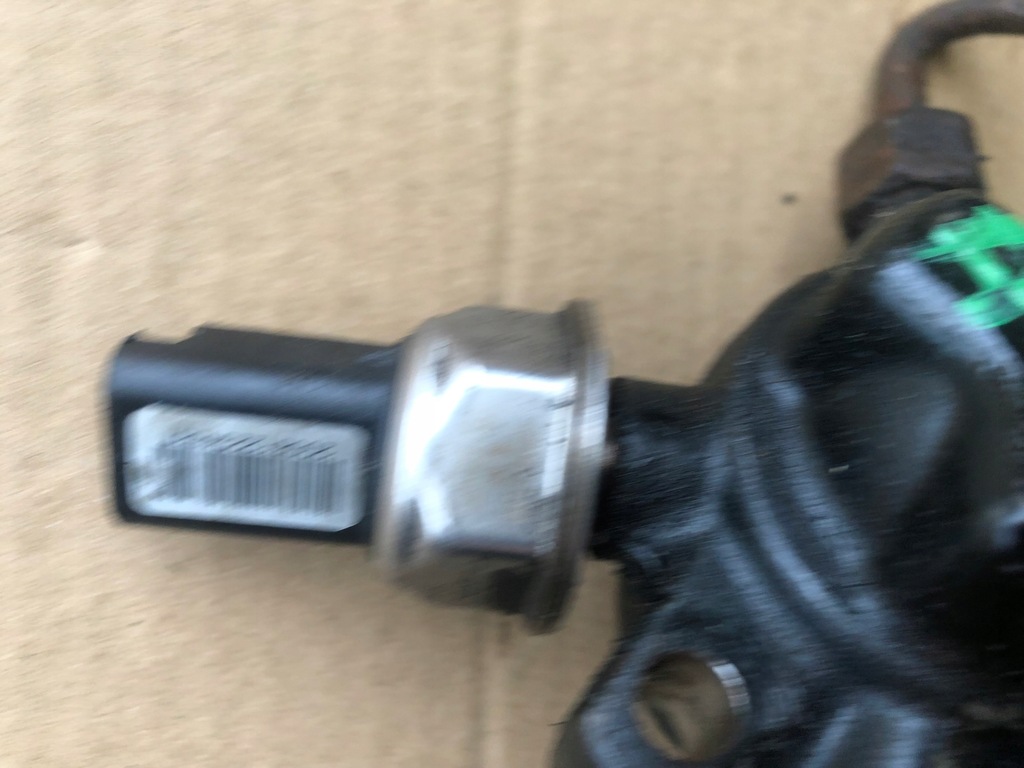 фото №4, Распределитель топлива провода renault clio iii 05-09 r9144z070a