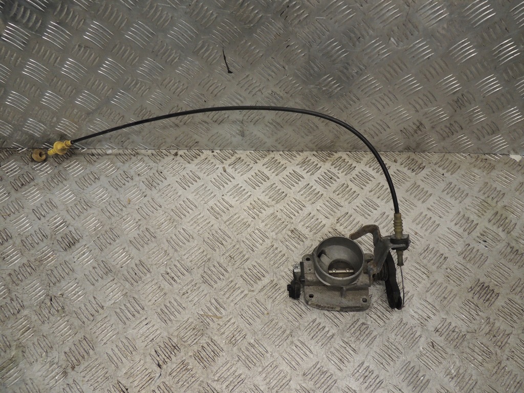 фото №1, Fiesta mk6 1.3b дроссельная заслонка 2s6ucc