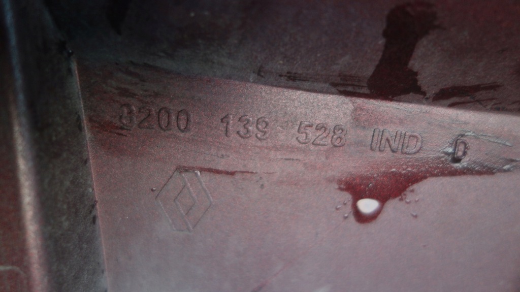 Renault scenic ii 03- бампер передний перед / 3792 Доставка