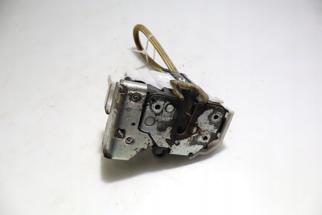 фото №1, Замок правый перед дверь opel combo d