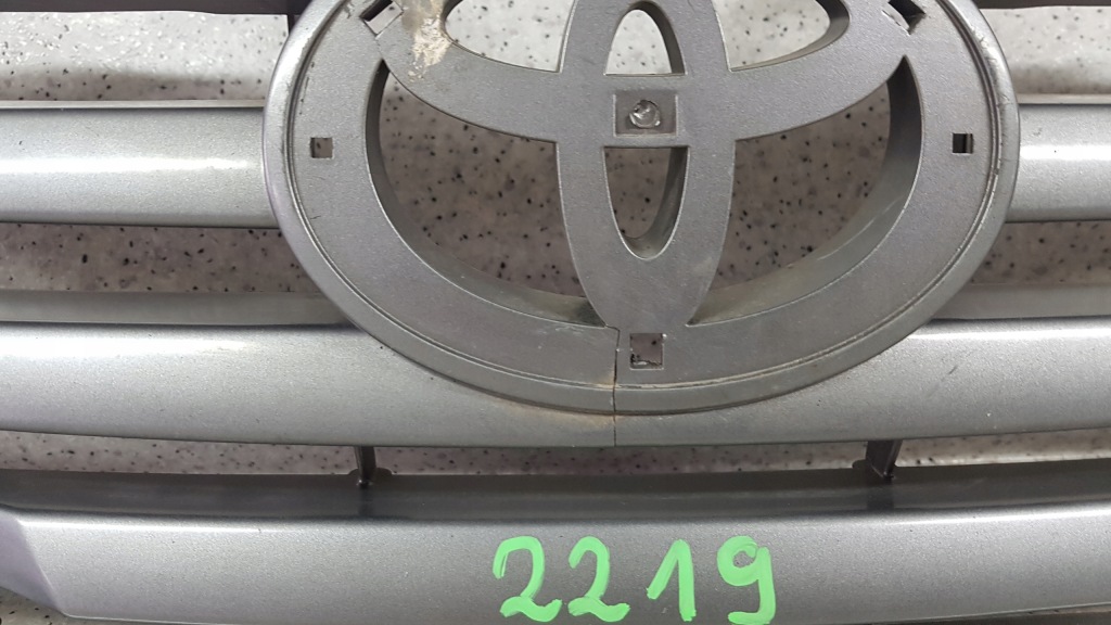 фото №5, Toyota hilux lift 2011 - решётка радиатора решётка радиатора 2219