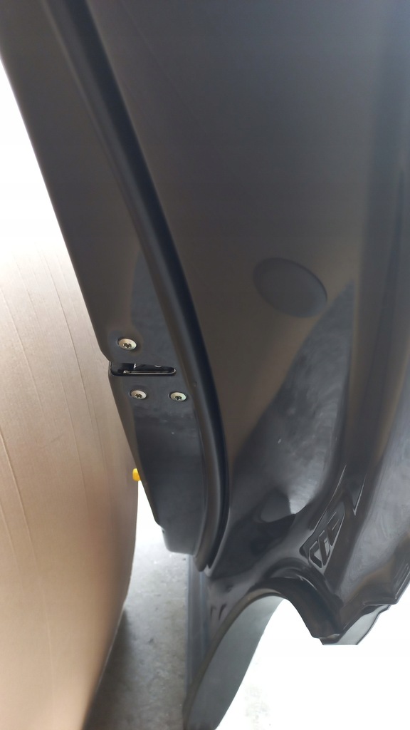 фото №6, Kia sportage v дверь задние правое