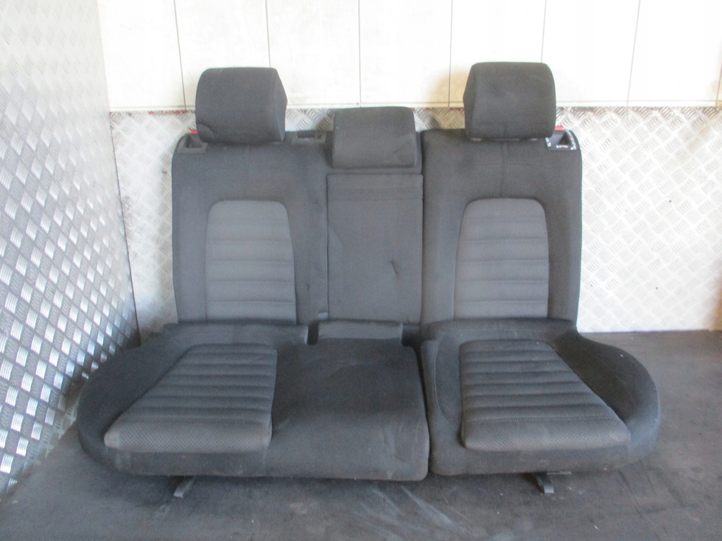 фото №1, Заднее сиденье задняя vw passat b6 05-10