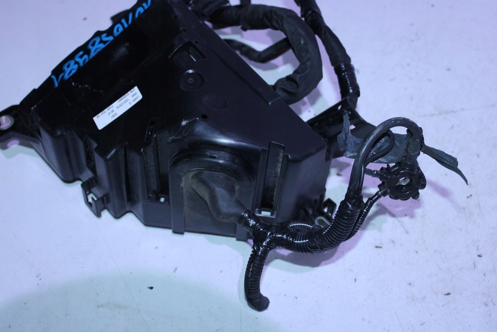 фото №9, Корпус запобіжників запобіжники volvo xc90 xc60