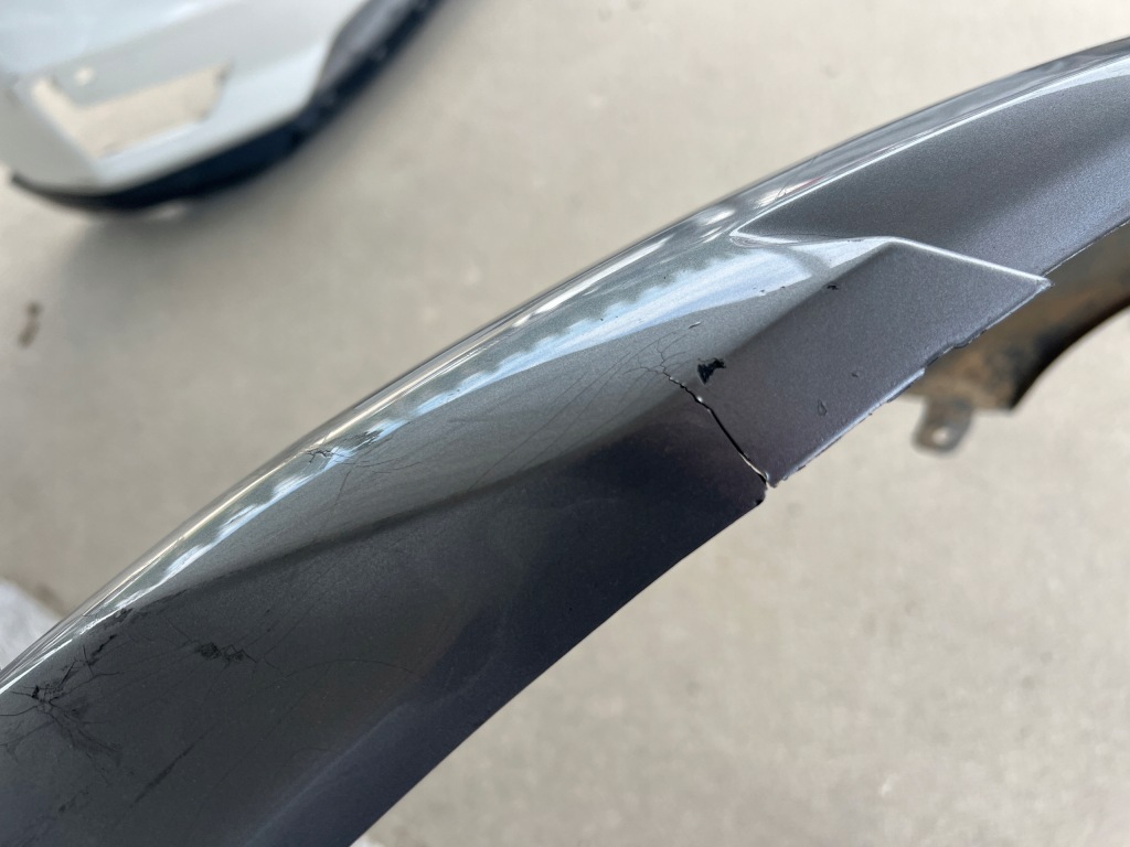 Бампер перед передний peugeot 308 t9 13-17 Недорого