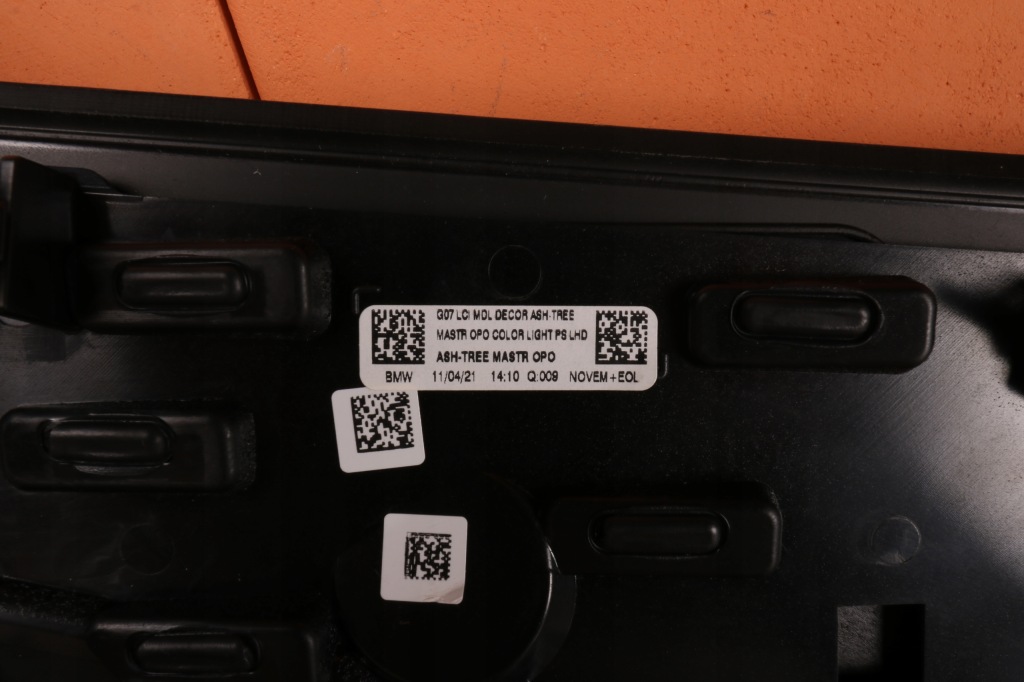 Bmw x7 g07 lci накладки декоративные декоративная  панели консоли подсвечиваемые jesion pień с Разборки