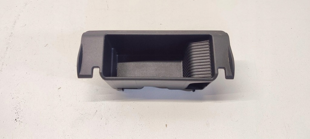 фото №1, Audi a6 c7 попільничка 4g8857406