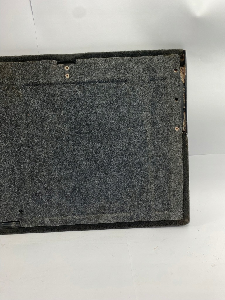 Пол бардачок плита коврик багажника mercedes w124 kombi s124 чёрный Доставка