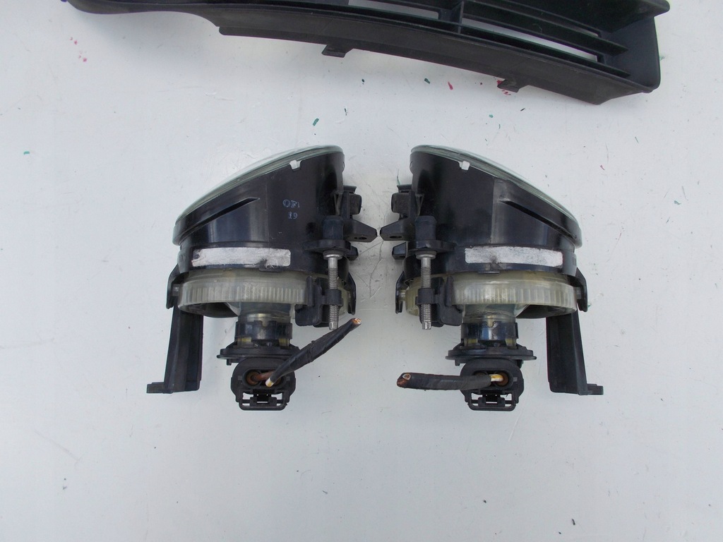 фото №10, Противотуманная фара противотуманные фары решётка бампера левая правая vw touran i 03-06r