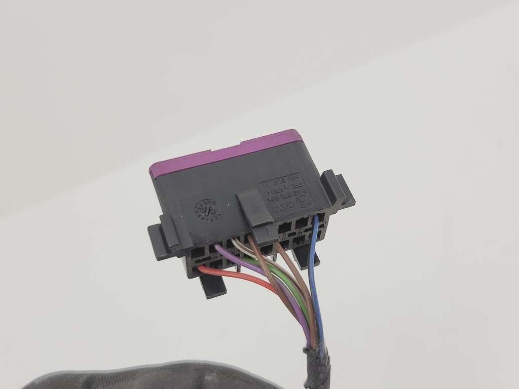 фото №5, Vw phaeton i lift штекер obd разъём диагностический 3a0972695