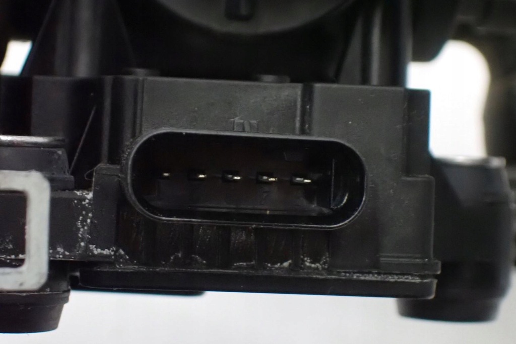 фото №11, Клапан циркуляция wody электроклапан 9j1963375g porsche taycan turbo s 21r