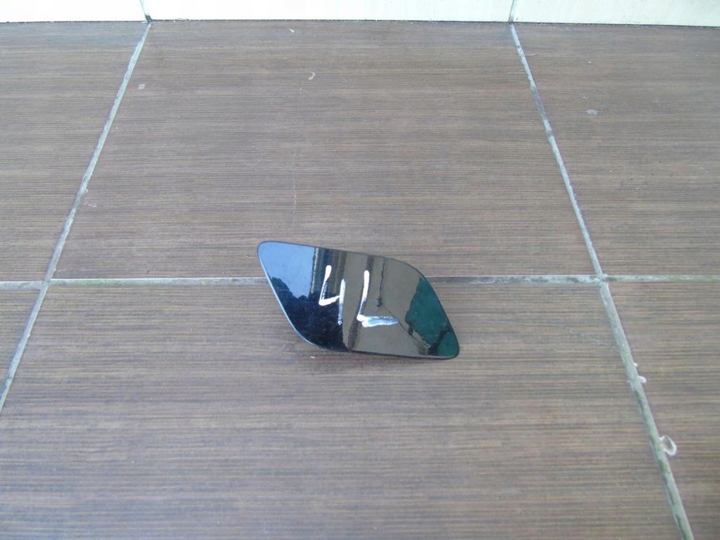 фото №1, Заглушка розпилювача права audi q7 lift 05-15