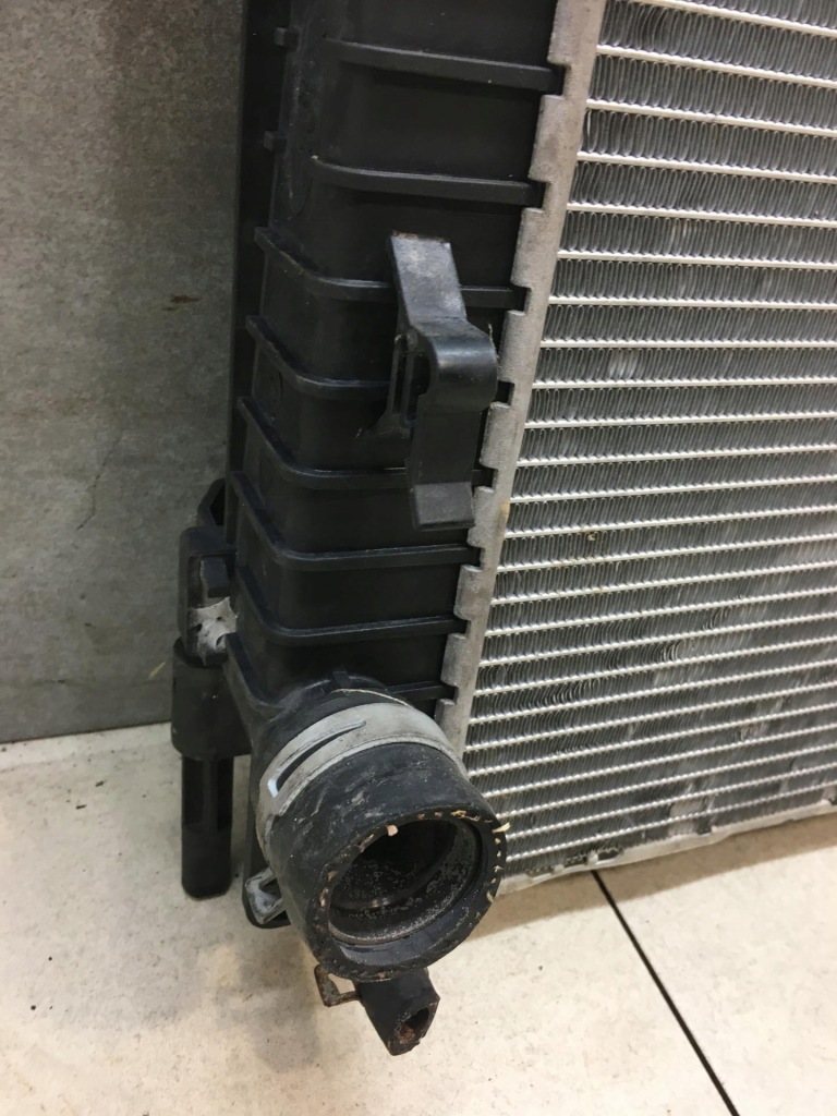 фото №6, Радиатор wody discovery iii 2.7 td v6 lr021778