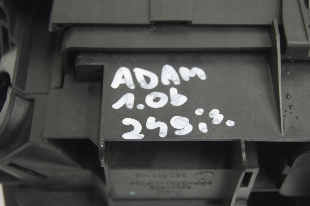 фото №7, Корпус предохранителей коробка 1.0 opel adam