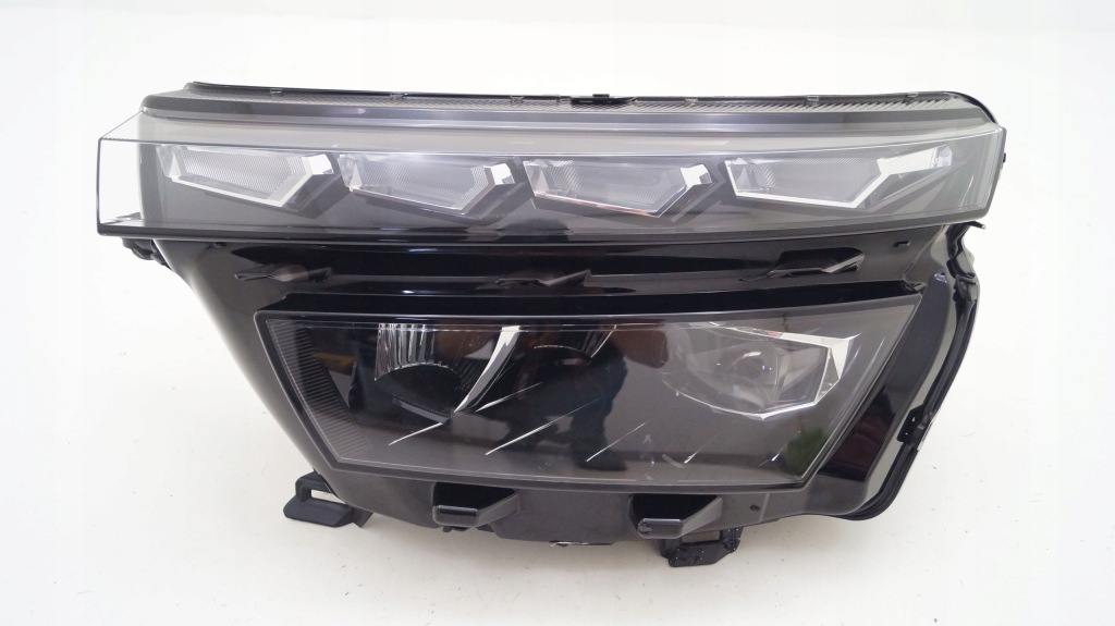 фото №1, Skoda kamiq 658 19-23 full led левый передняя левая лампа