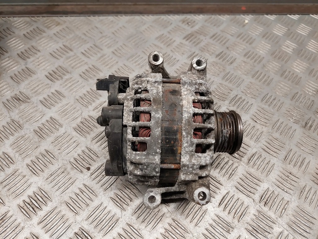 фото №6, Audi a3 s3 8v 06j903023g с передний генераторы полный