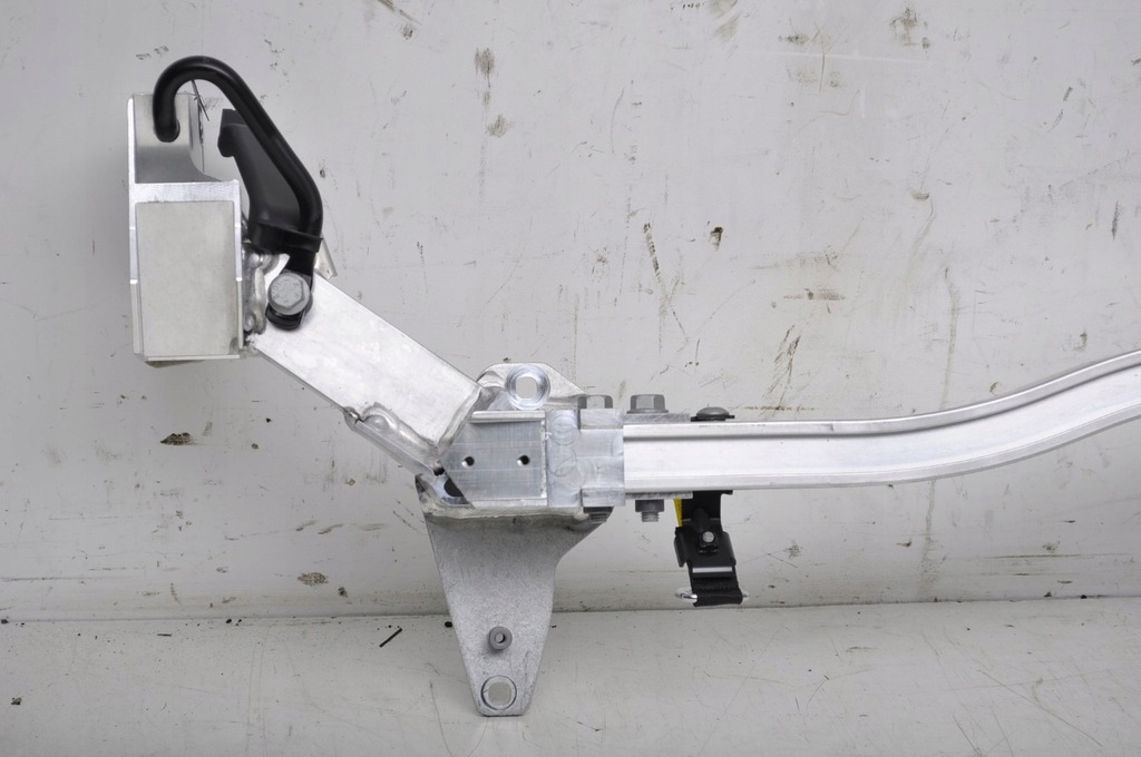 фото №8, Porsche 718 cayman 982 распорка балка 98158015100