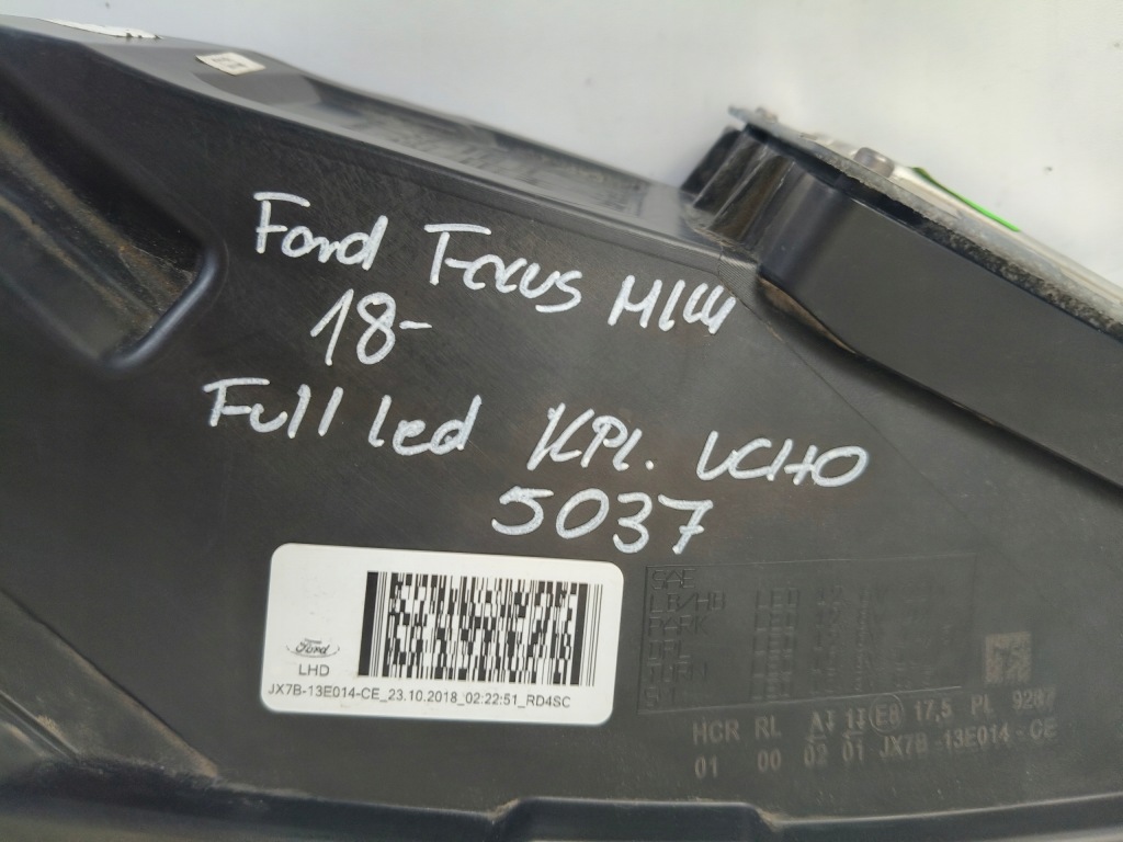 Фара правий фара ford focus mk4 18- full led Ціна