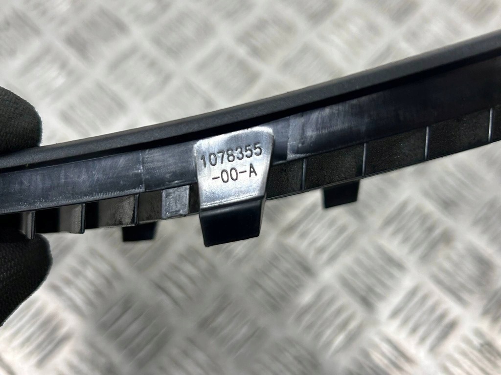 фото №5, Решётка вентиляционная tesla model x 107835500a