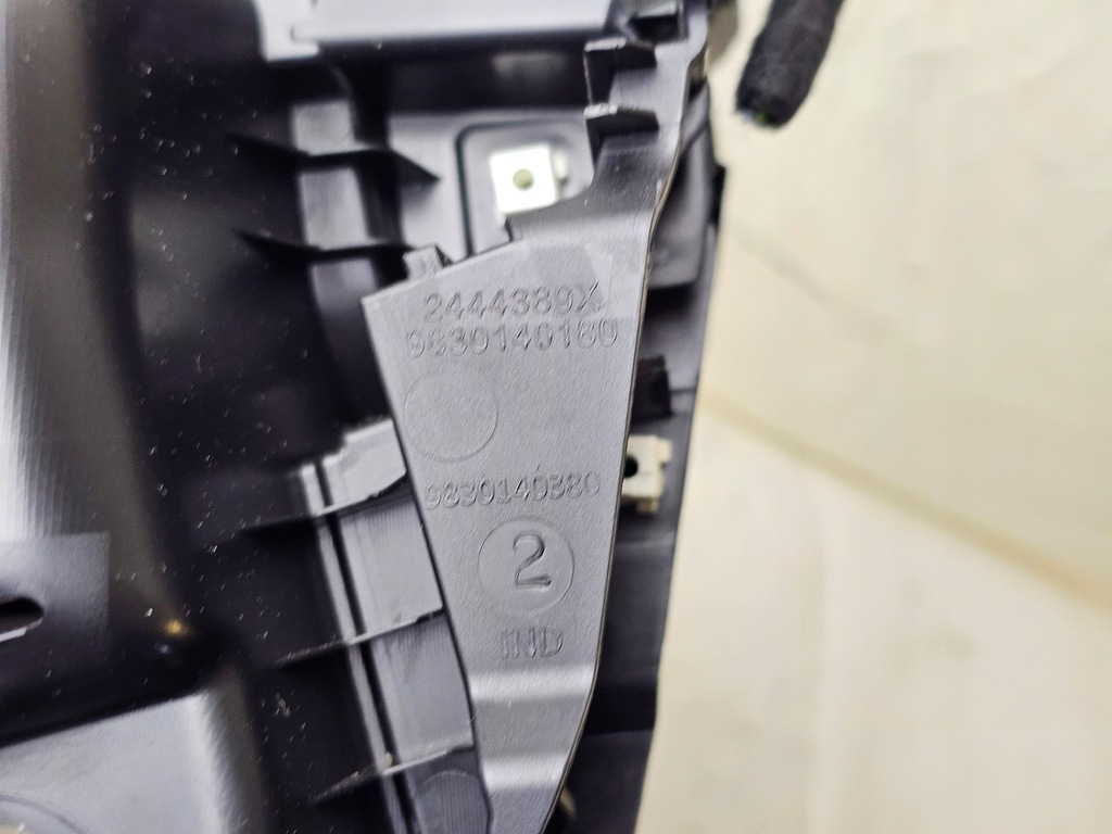 фото №13, Dekor захист бардачок консолі панелі полиця роз'єм port usb peugeot 208 2008