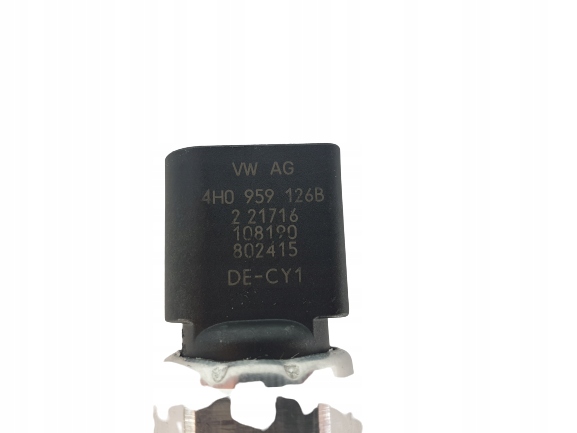 фото №13, Датчик тиску кондиціонера audi 4h0959126b aso