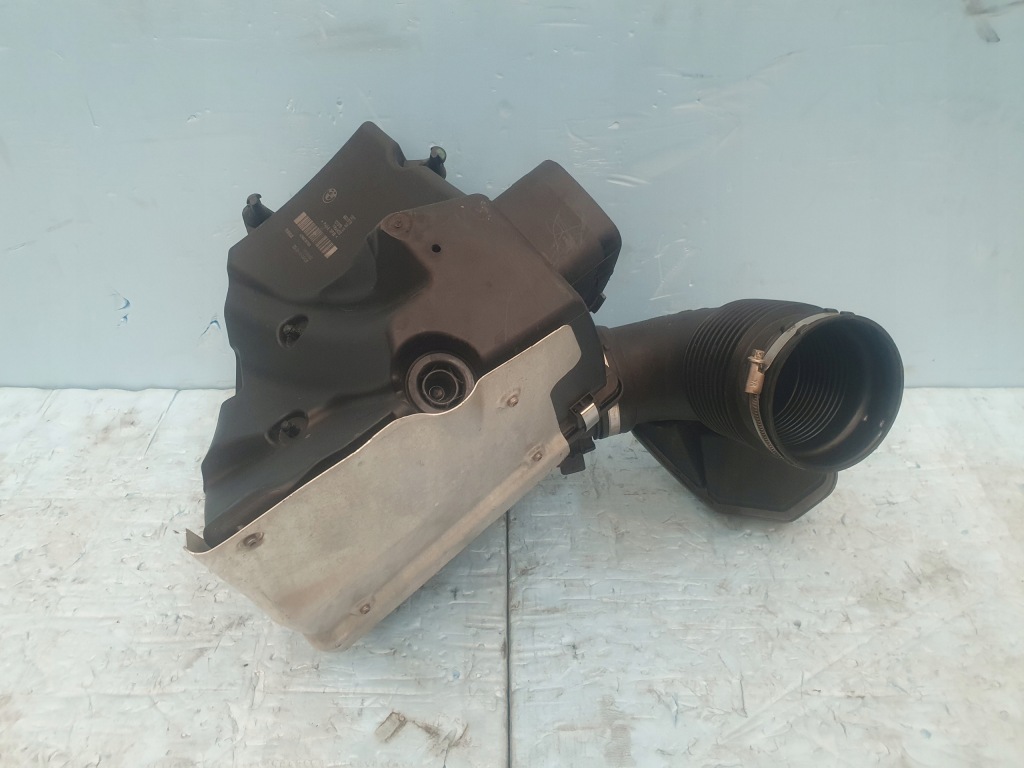 фото №1, Корпус фільтра повітря bmw 1 f20 m1