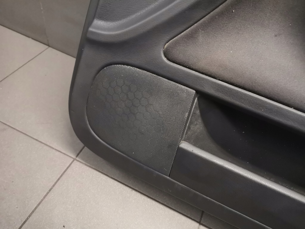 фото №8, Обшивка двері правий перед audi a4 b7 eu 8e1867106