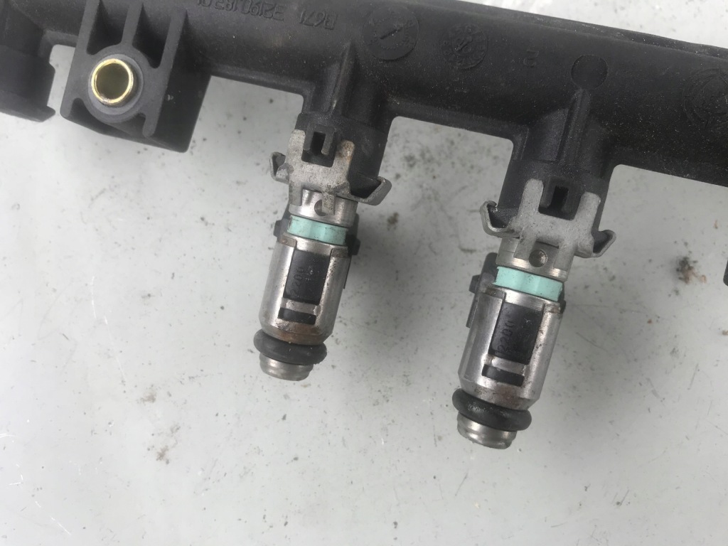 фото №6, Дроссельная заслонка шаговый doblo panda punto ii 1,2 8v