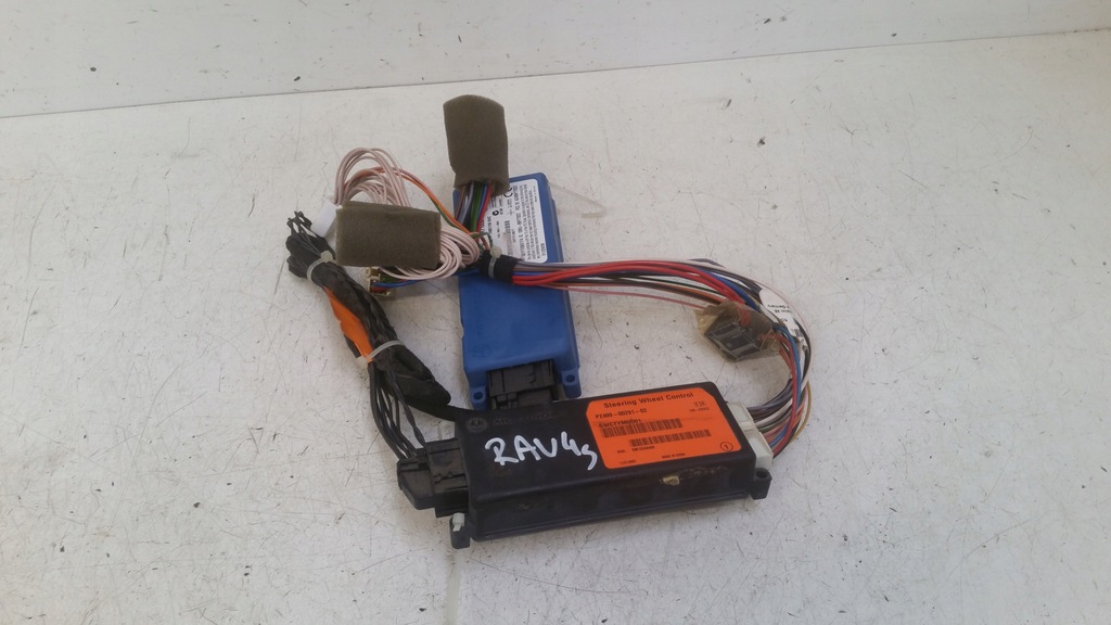фото №1, Модуль bluetooth i поворота pz40900292b1 toyota rav4