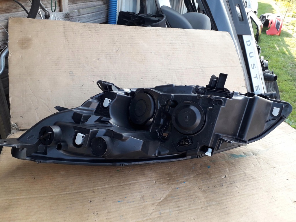 фото №4, Лампа правая renault scenic iii 09-