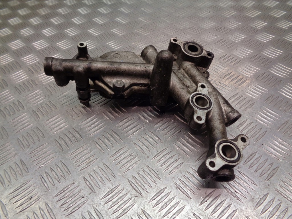 фото №1, Радиатор масла toyota avensis t25 2.0 d4d