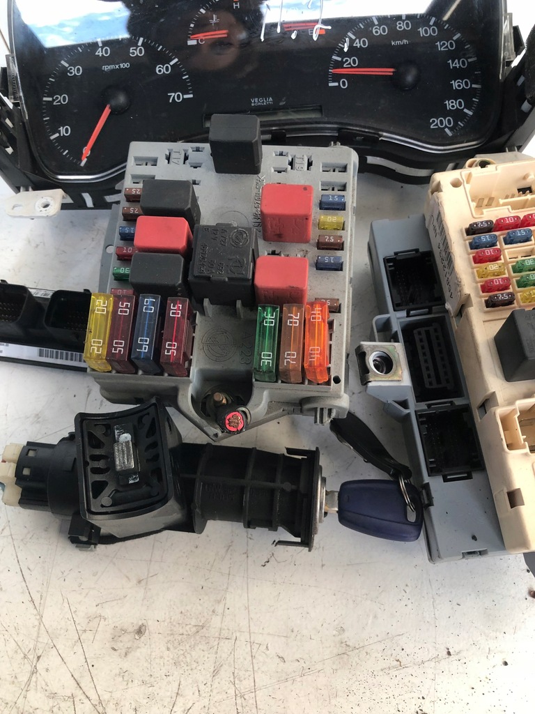 фото №4, Блок управления набор стартовый fiat punto ii 1.2 55181150