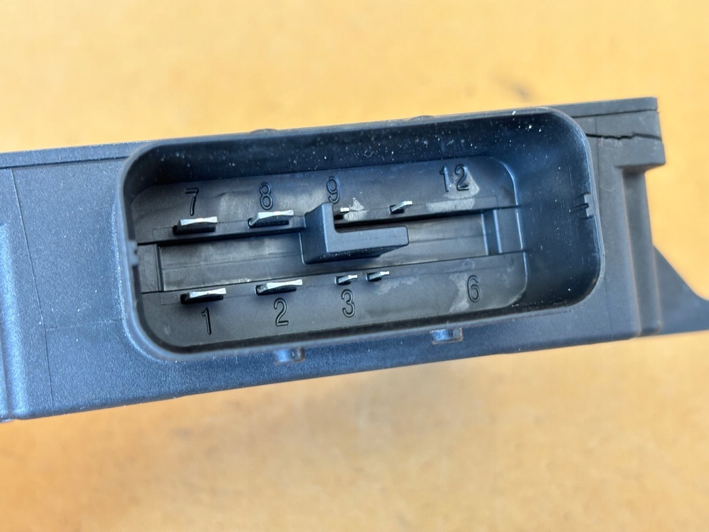 фото №5, Модуль напряжения блок управления mazda cx5 mazda 3