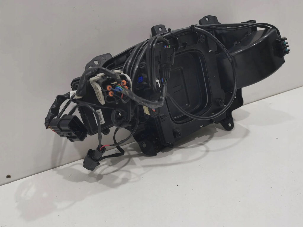 фото №5, Kona разъём зарядки полный идеальное состояние !